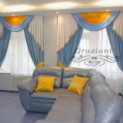Желто-синие шторы в гостиную